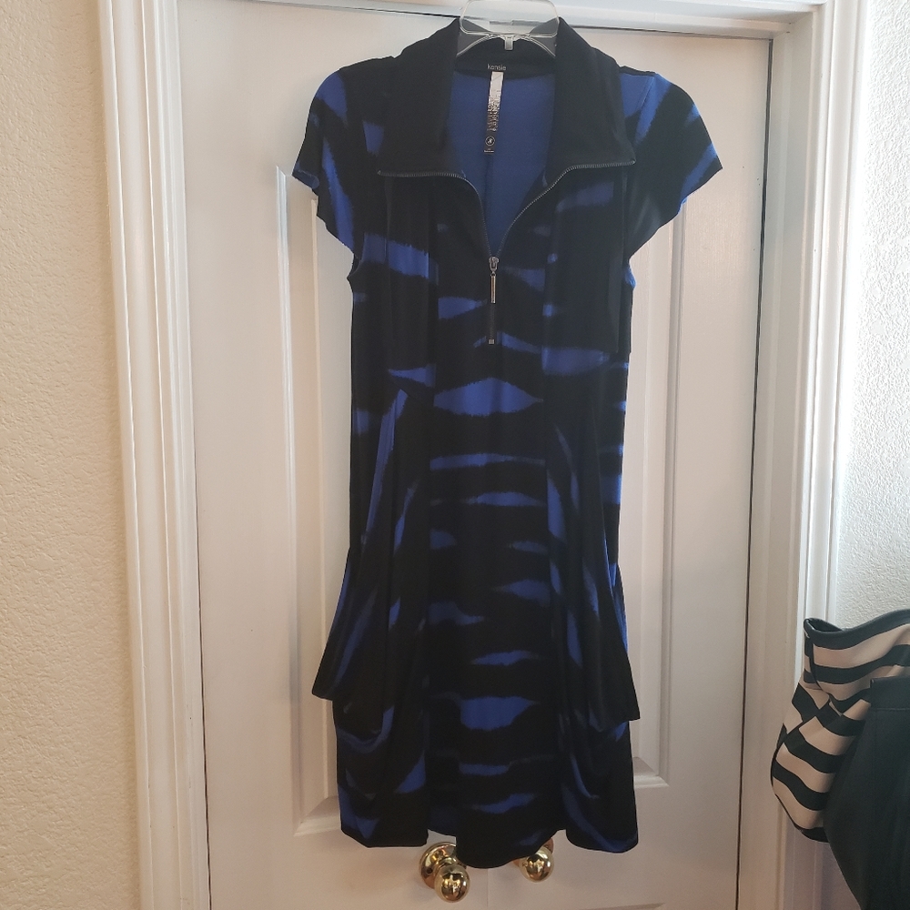 Dress - Picture 3 of 4